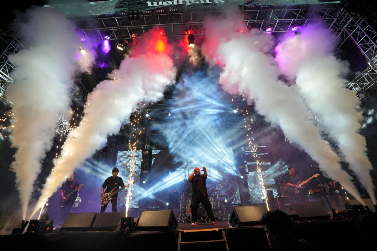 Konser Tipe-X dan Car Free Night Ramaikan Malam Puncak Hari Jadi ke-221 Klaten