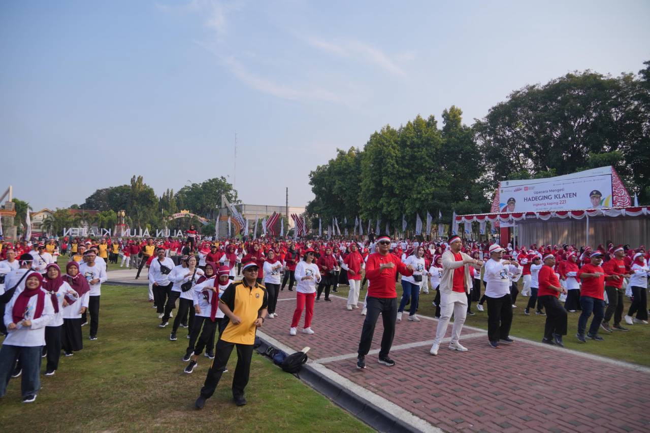 Gelorakan Semangat Nasionalisme dan Lawan Korupsi, Pemkab Klaten Gelar Senam Merah Putih