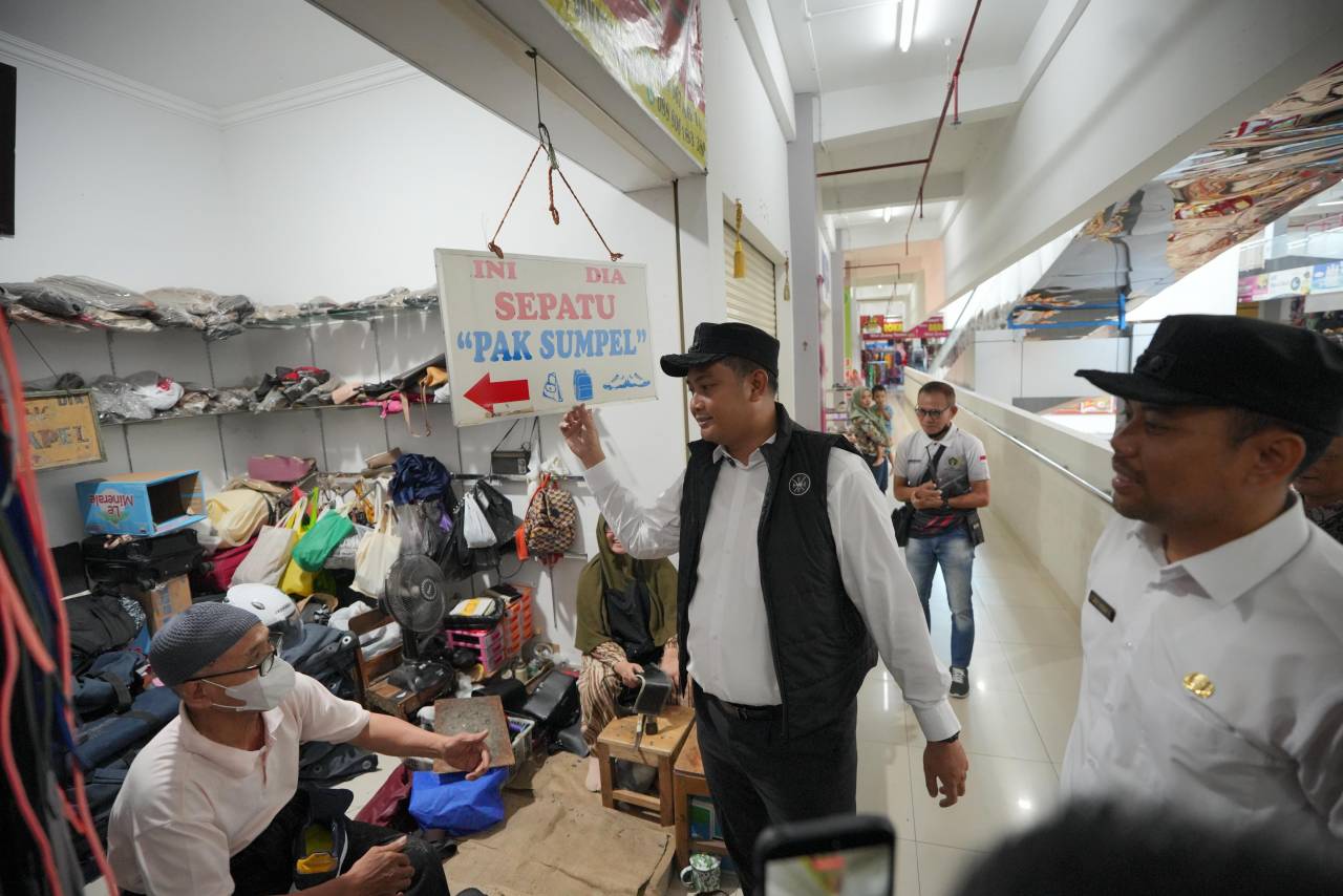 Sidak Pasar Jelang Nataru, Pemkab Klaten Pastikan Stok dan Harga Bahan Pokok Stabil
