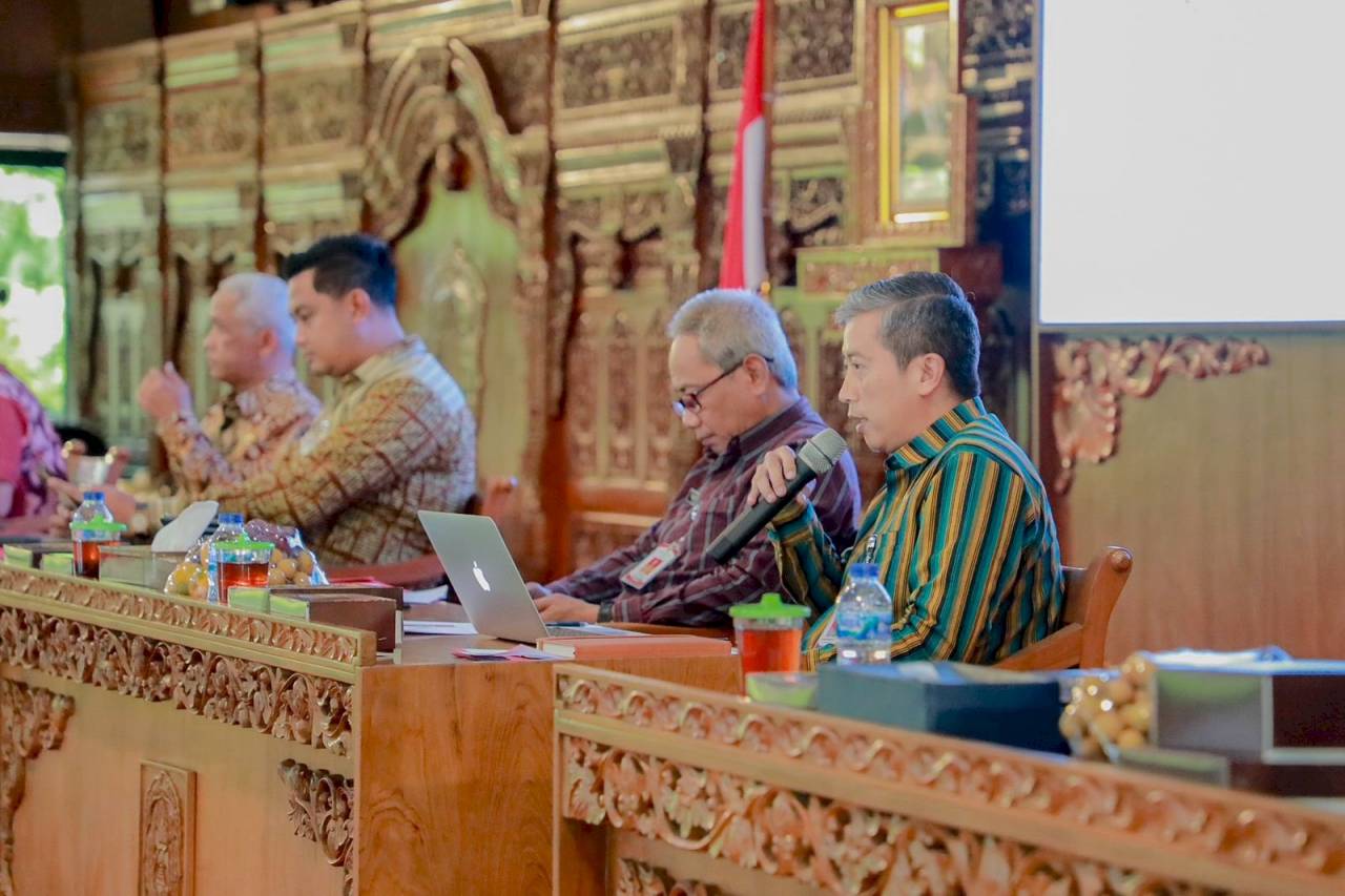 Rakoorlak Evaluasi Kegiatan 2025, Mas Bupati Tegaskan Perencanaan Program Harus Matang