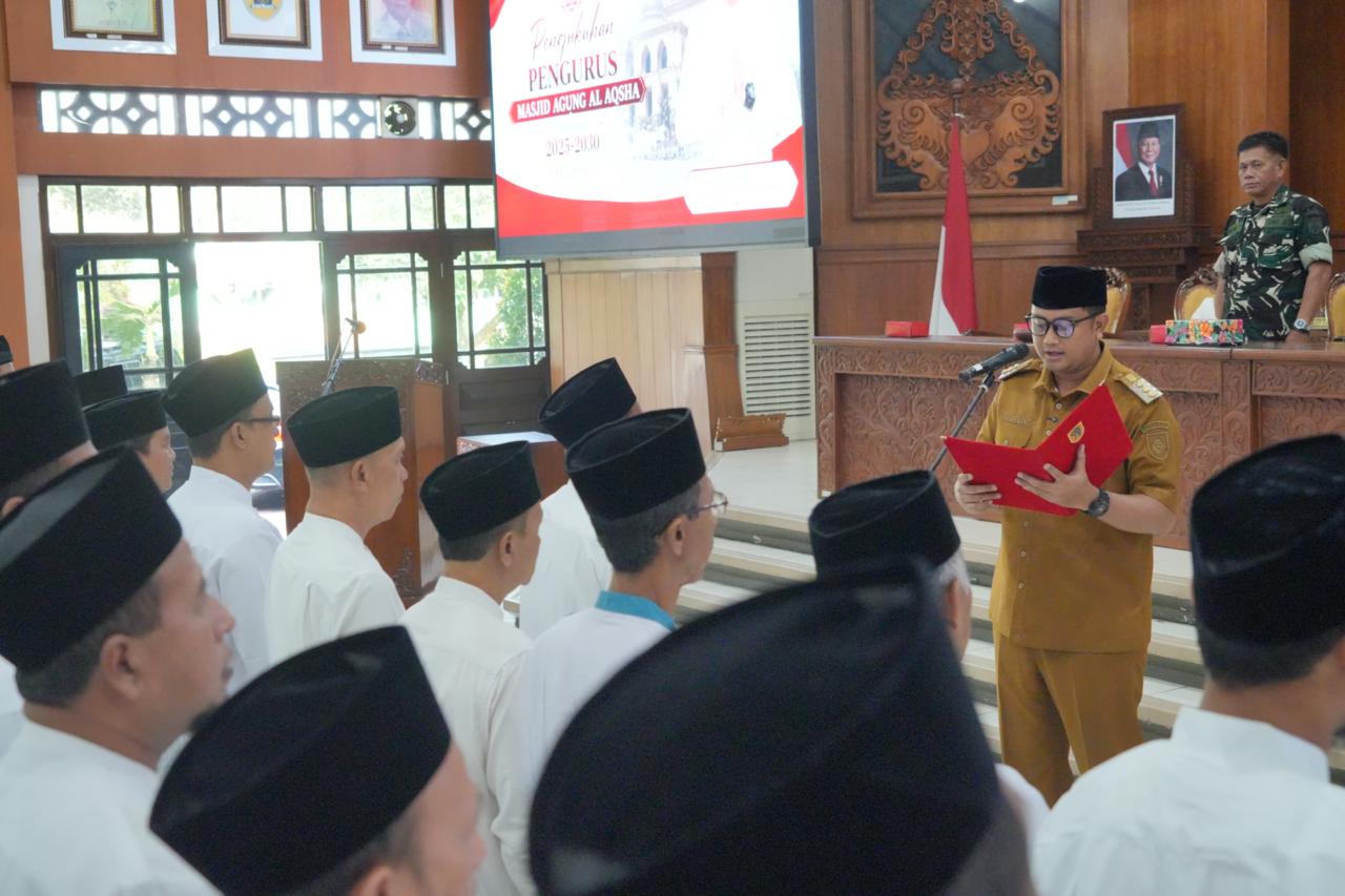 Lantik Pengurus Masjid Agung Al Aqsha, Ini Amanat Bupati Klaten