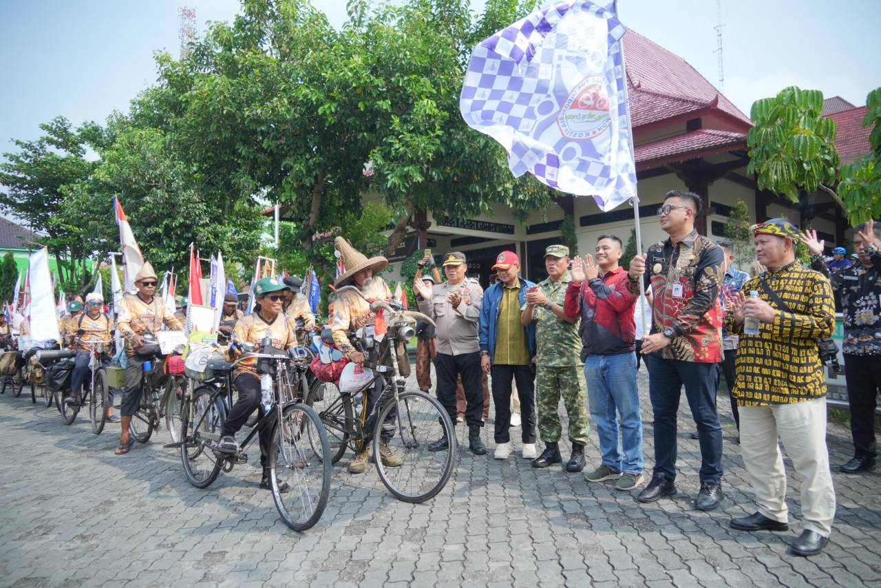 Lebih dari 9.000 Onthelis se- Indonesia Tiba di Klaten, Siap Ramaikan IVCA Rally 2026 