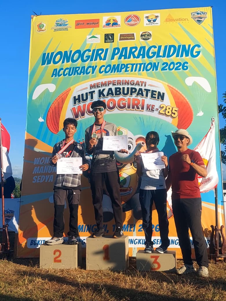 Dua Atlet Paralayang Klaten Sabet Prestasi di Wonogiri Paragliding