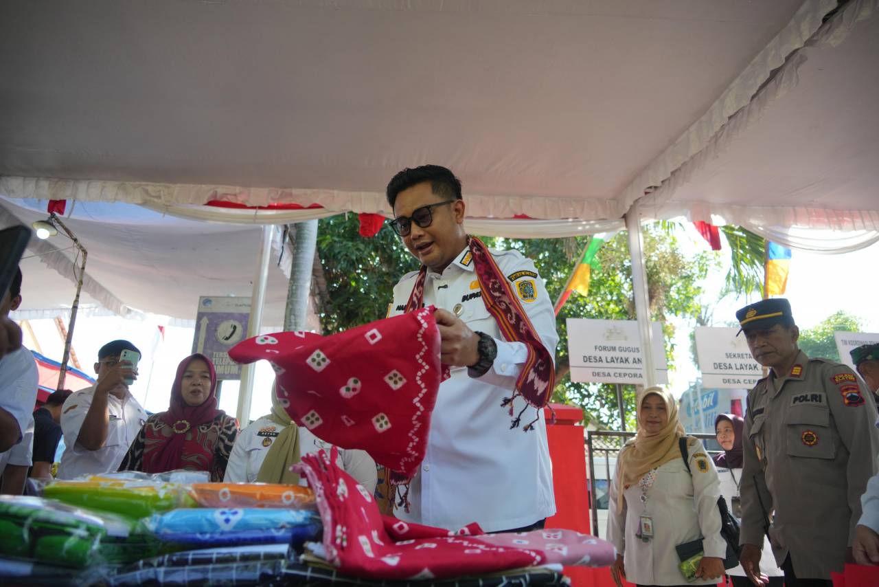 Lewat Sambung Rasa, Warga Desa Ceporan Tampilkan Kreasi Sprei Jumputan