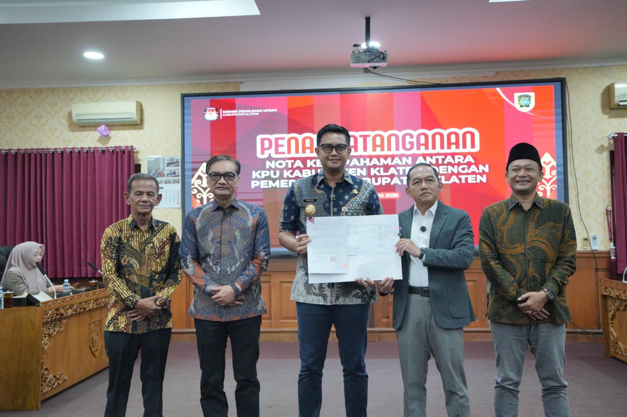 Ajak Masyarakat Makin Melek Politik, KPU-Pemkab Klaten Tandatangani MoU