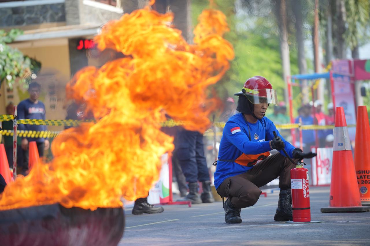 40 Tim Adu Tangkas Padamkan Api di Klaten Fire Safety Challenge 2026